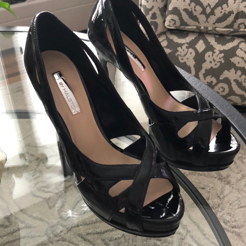 H by Halston Shoes